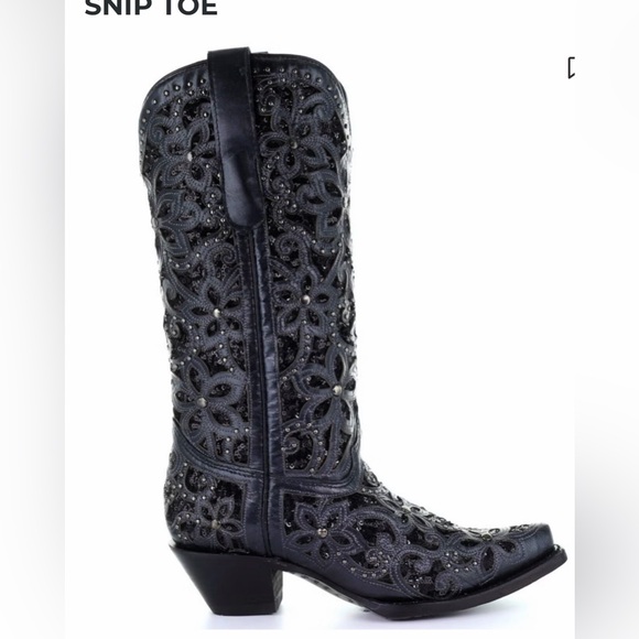 Corral Boots Shoes - Elegant Black Embroidered Women's Boots